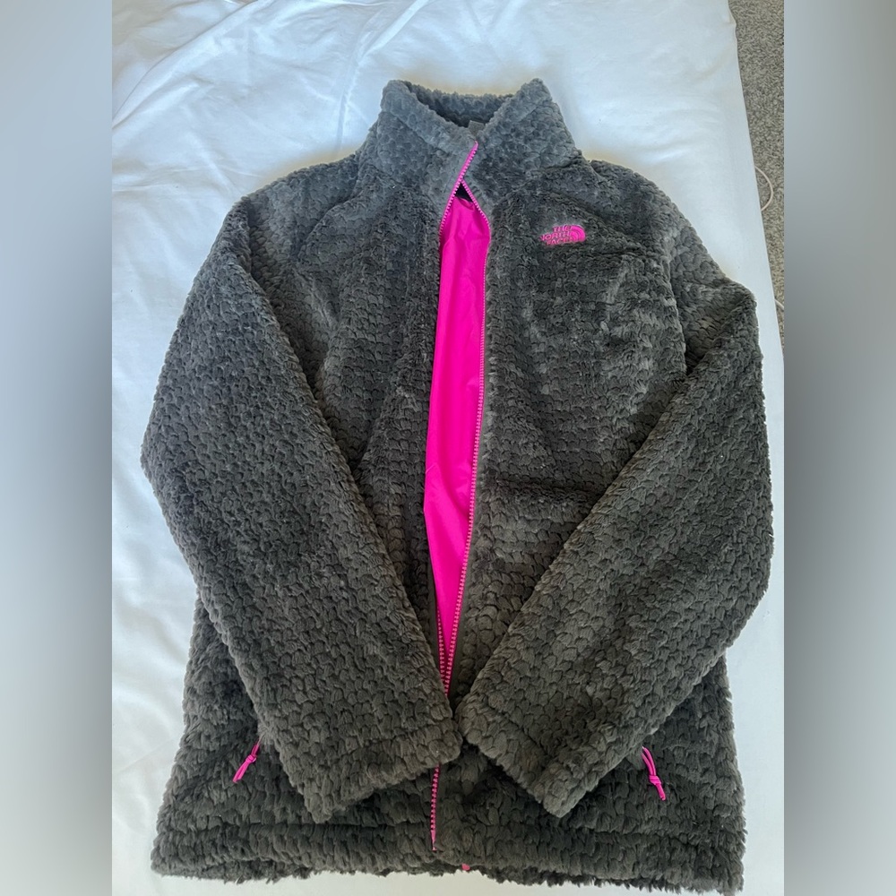Grey/pink north face jacket. Never worn. Size small. For girls or women.